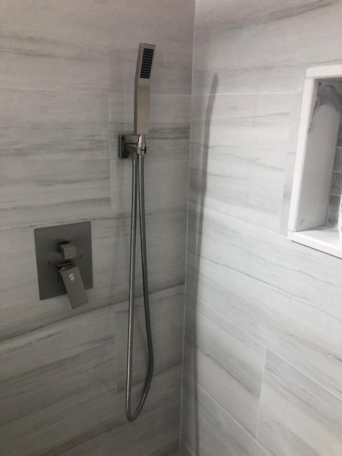 Private Room With Private Full Bathroom Chicago Exteriér fotografie